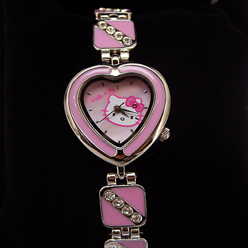 經典造型_Hello Kitty-愛心框水鑽鍊錶附盒-大臉粉底